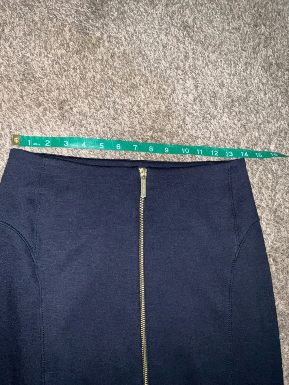 Michael Kors Navy Pencil Skirt with 2Way Center Gold Zipper Size 2/28” waist